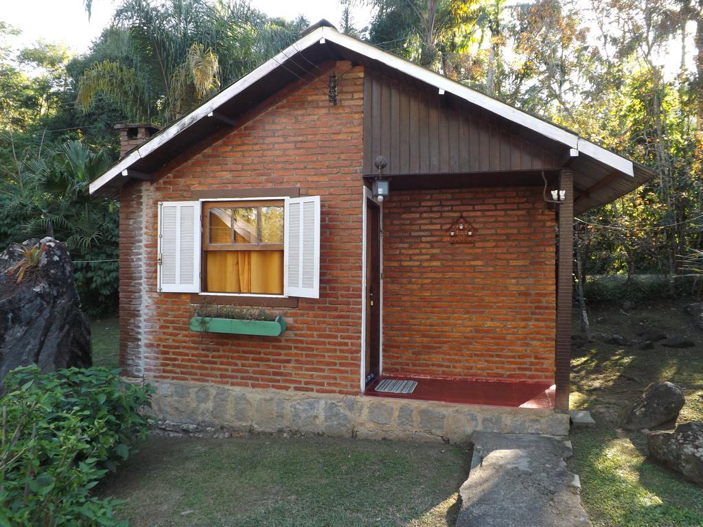 Pousada Quintal Das Pedras 페네도 객실 사진
