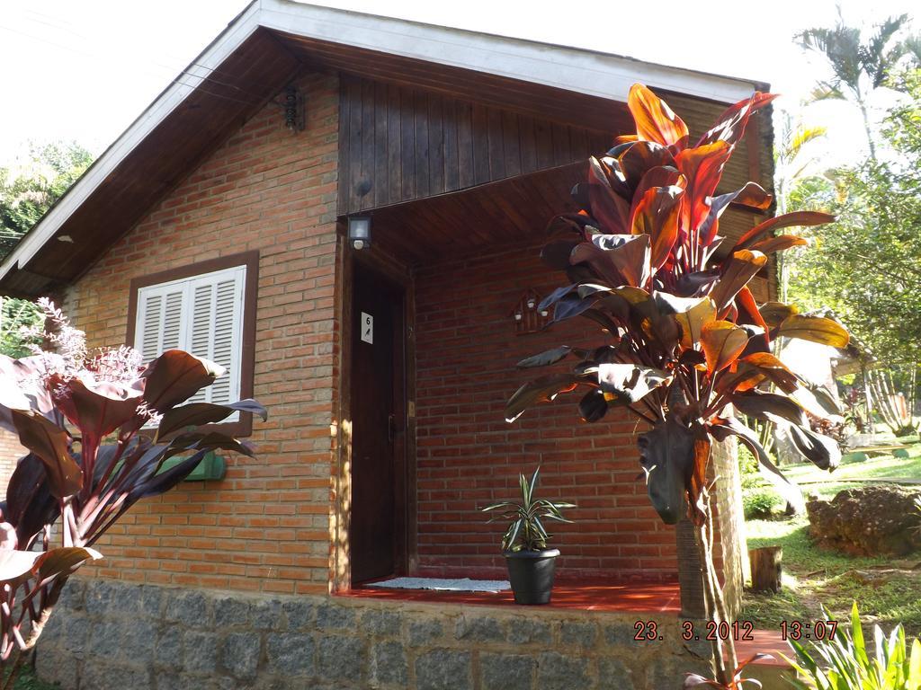 Pousada Quintal Das Pedras 페네도 객실 사진